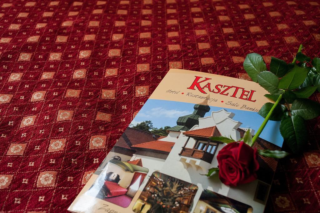 Hotel Kasztel Rzezawa Oda fotoğraf
